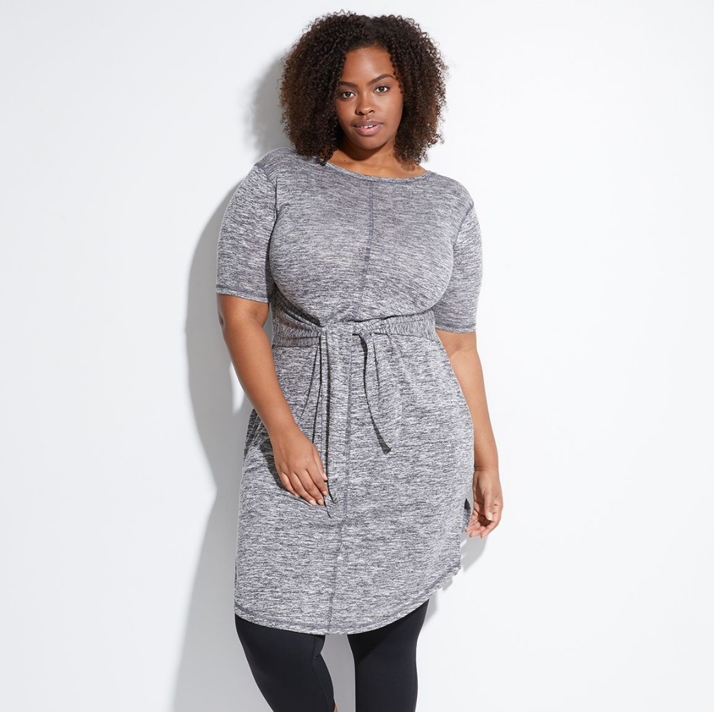 LIVI ACTIVE DRESS WITH WAIST TIE